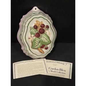 Vintage Franklin Mint Le Cordon Bleu Jello Mold Berry Berries Flowers 1986